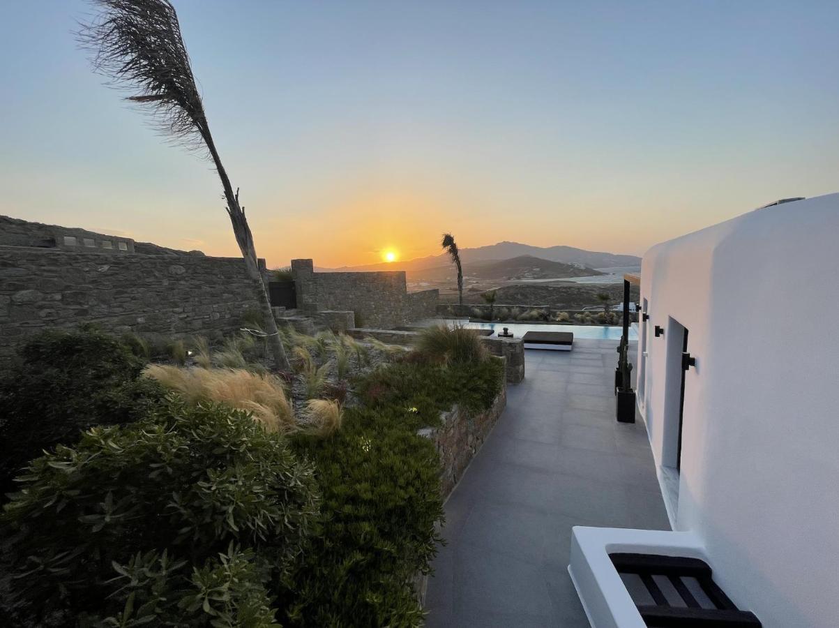 Black And White Villas Ftelia - Mykonos Mykonos Town Exteriör bild